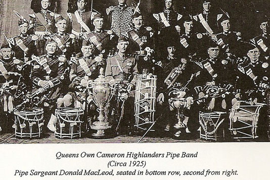 Queens Own Cameron Highlanders Pipe Band 1925